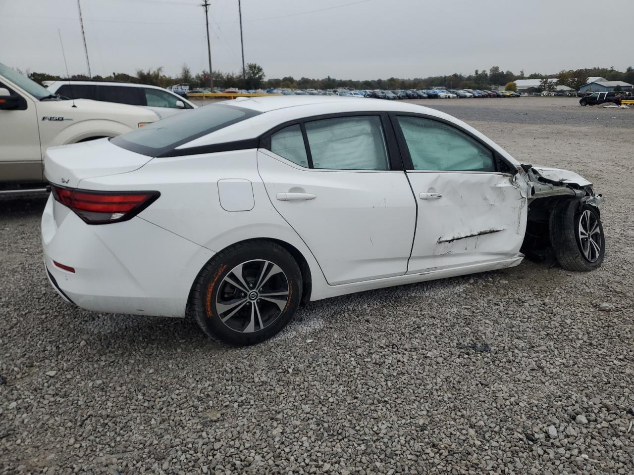 2022 Nissan Sentra Sv - Image 3