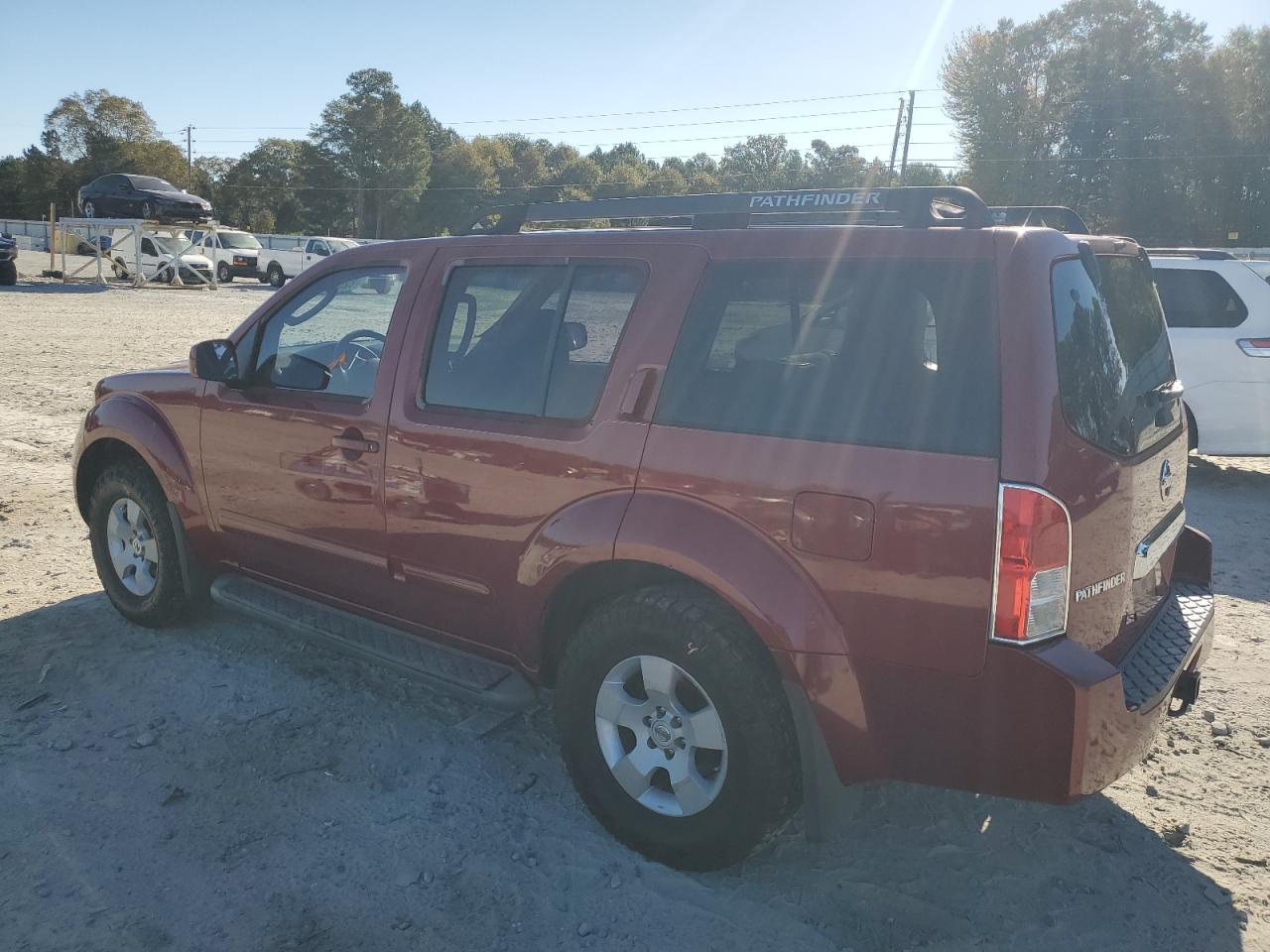 2006 Nissan Pathfinder Le - Image 2