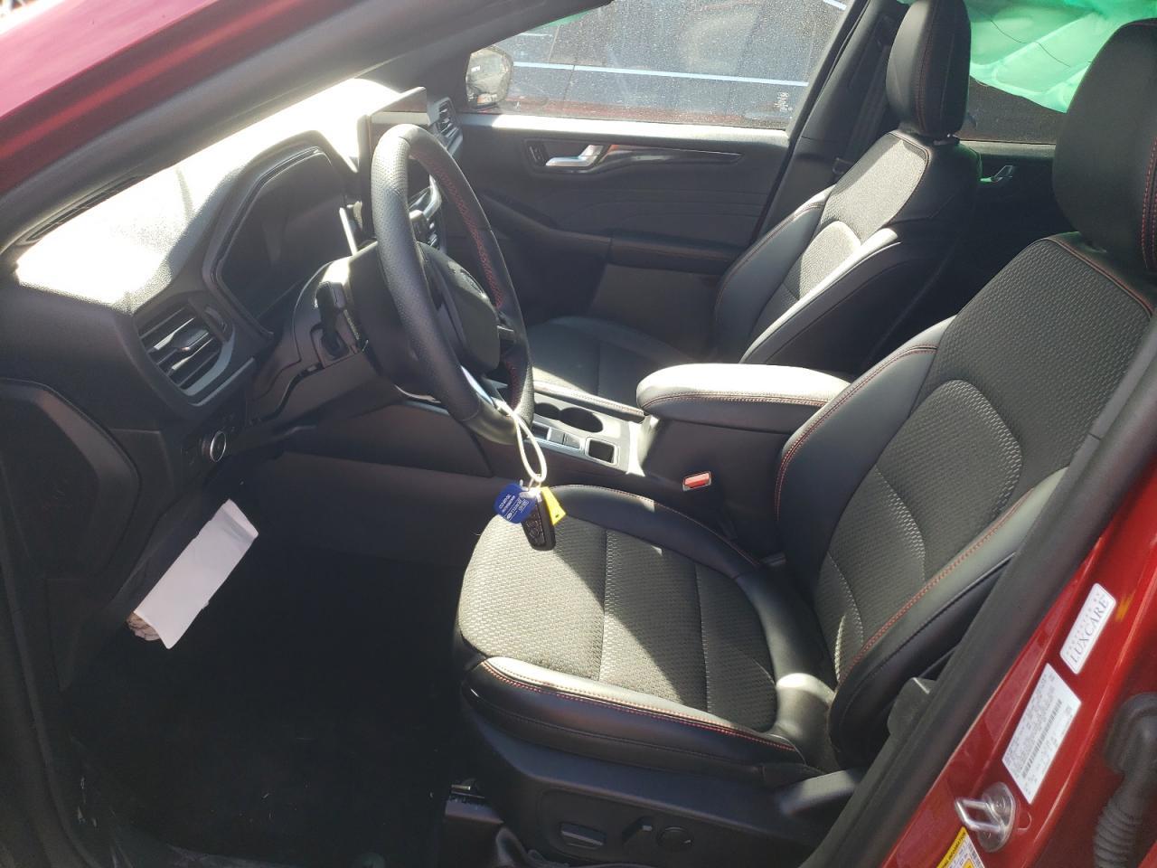 2025 Ford Escape St Line Elite - Image 7