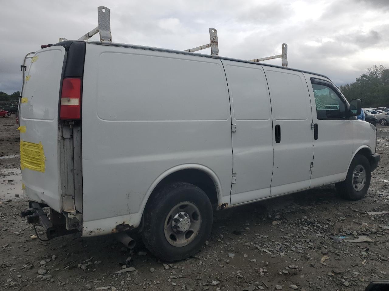 2012 Chevrolet Express G2500 - Фото 3