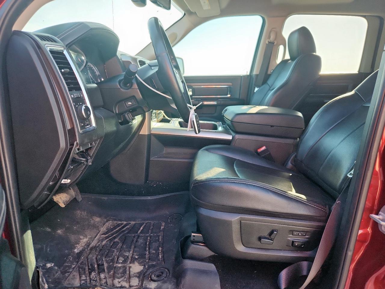 2018 Ram 1500 Laramie - Image 7