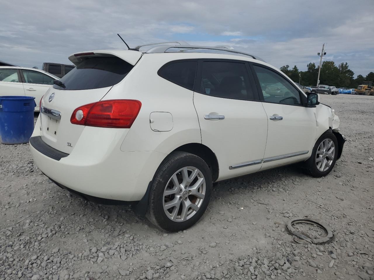 2011 Nissan Rogue S - Фото 3