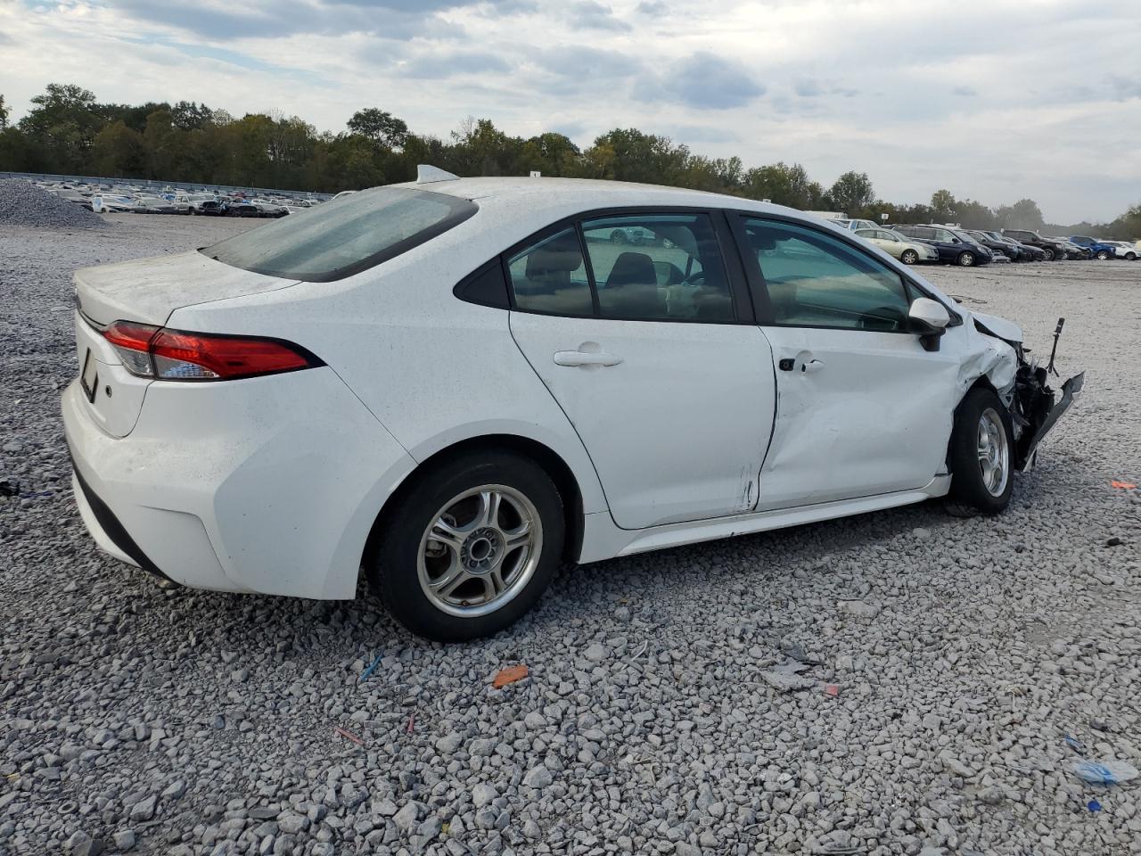 2020 Toyota Corolla L - Фото 3