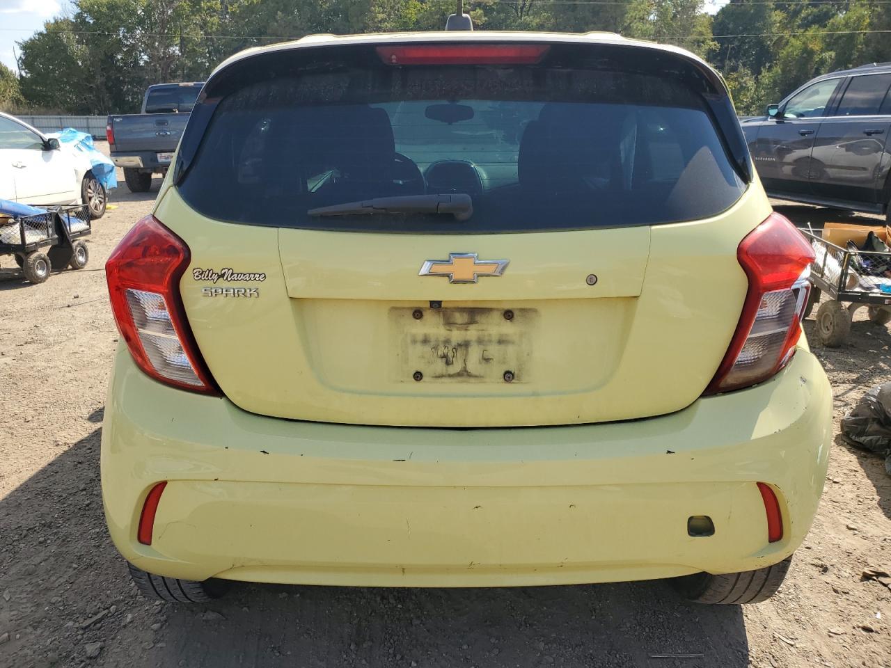 2018 Chevrolet Spark Ls - Image 6