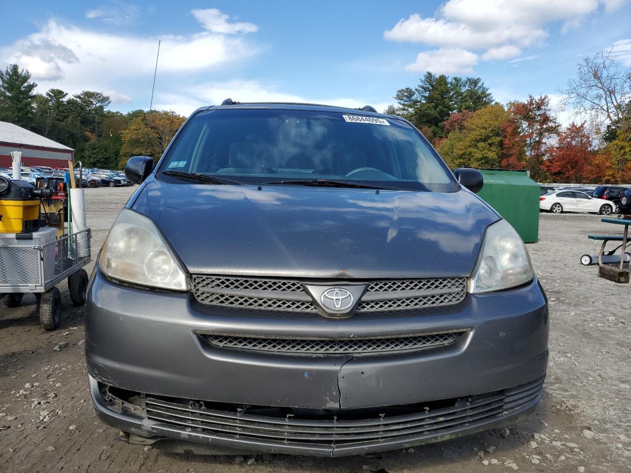 2005 Toyota Sienna Ce - Image 5
