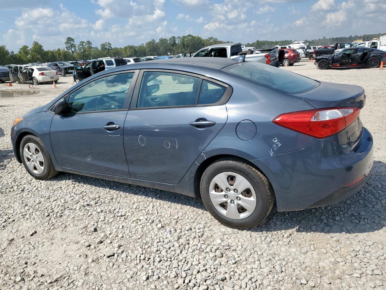 2016 Kia Forte Lx - Фото 2