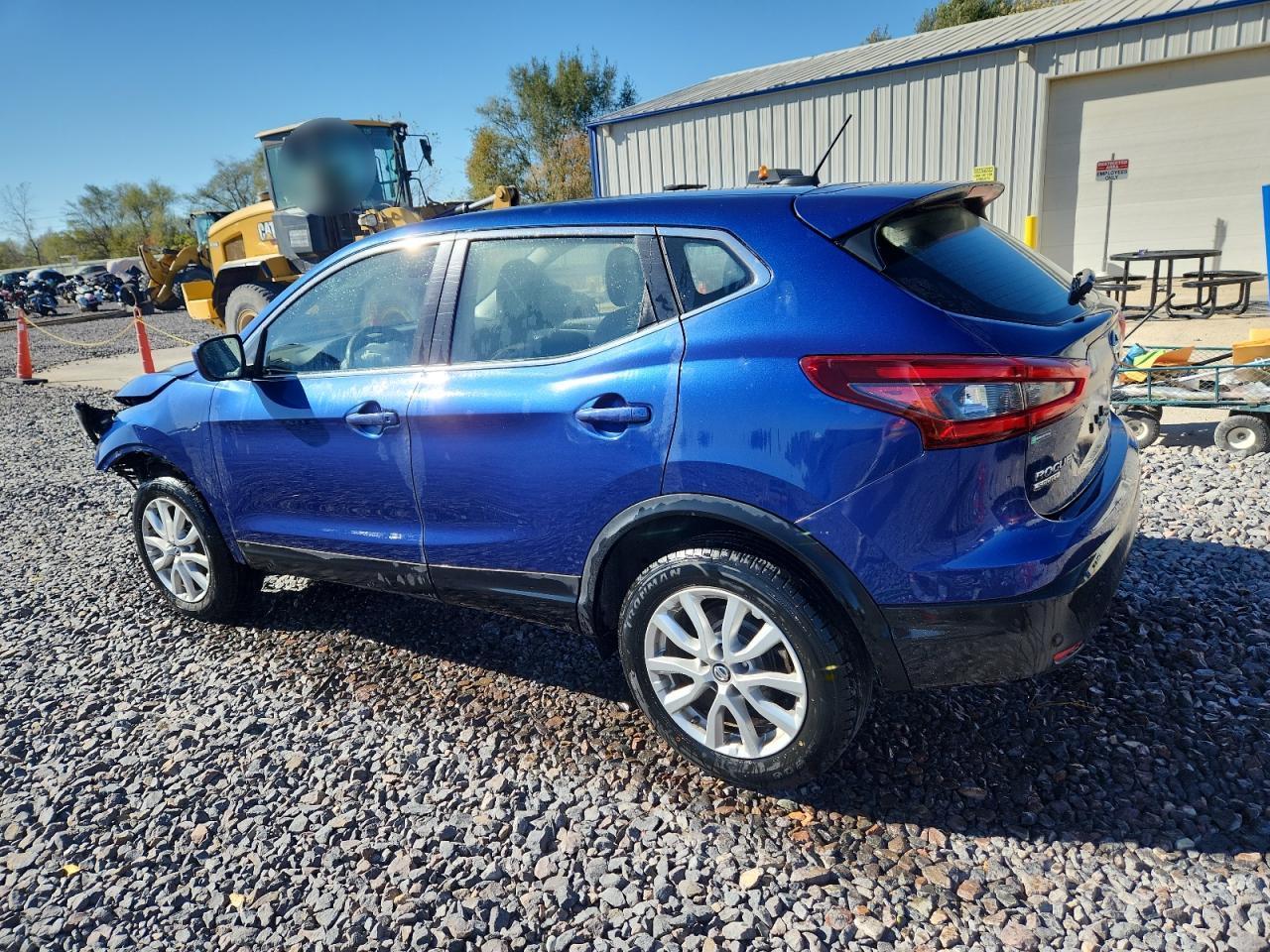 2021 Nissan Rogue Sport S - Image 2