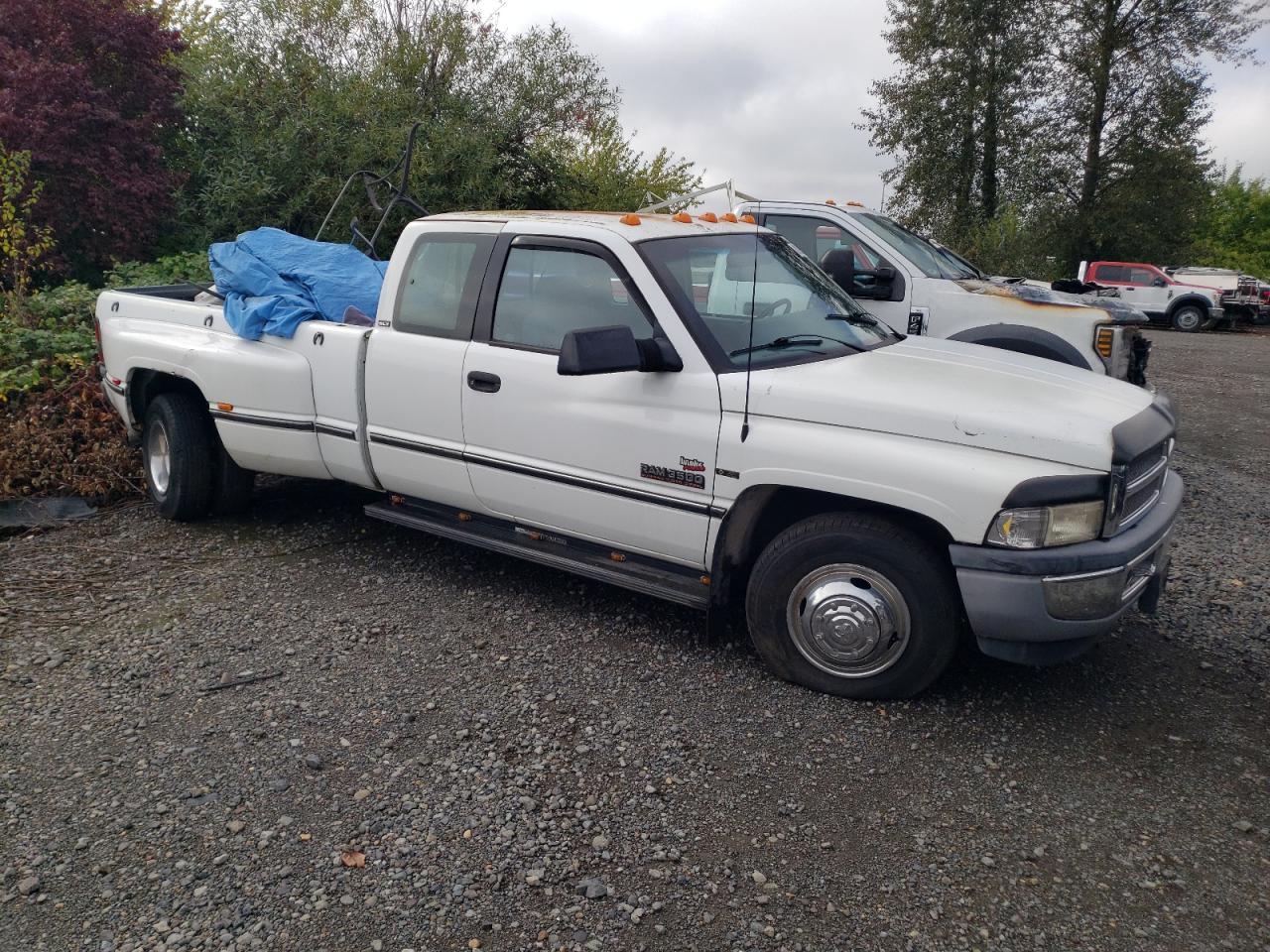 1995 Dodge Ram 3500 - Image 4