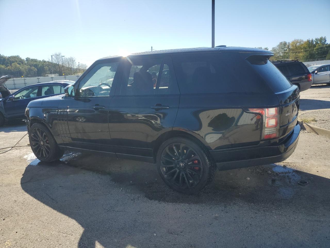 2015 Land Rover Range Rover Supercharged - Фото 2