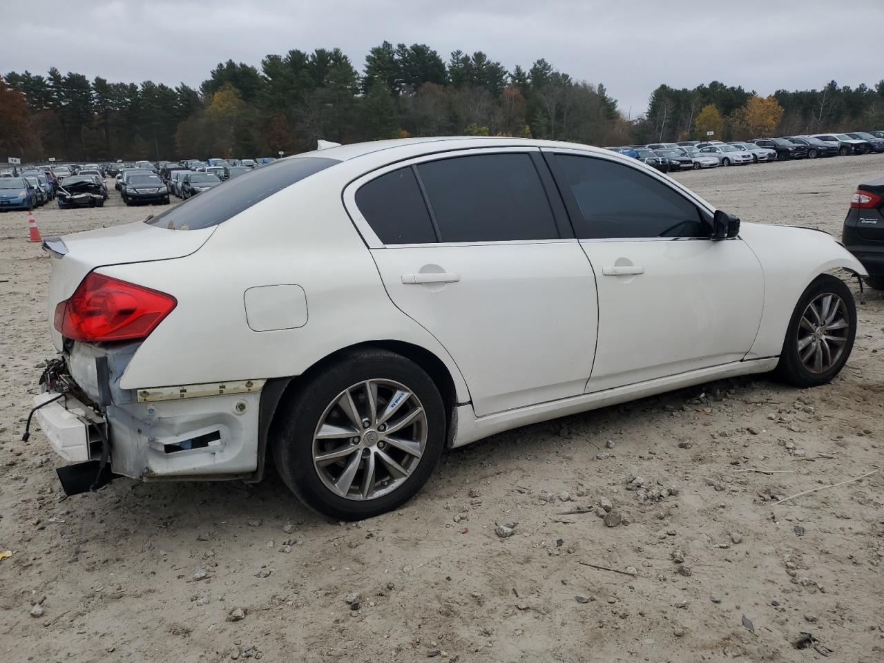 2015 Infiniti Q40 - Фото 3
