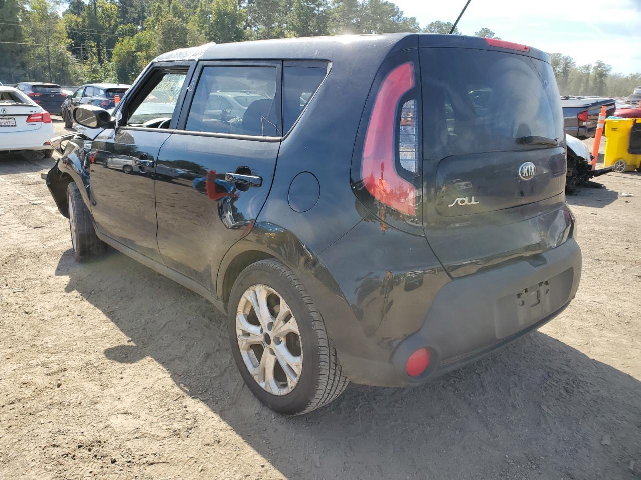 2016 Kia Soul - Image 2