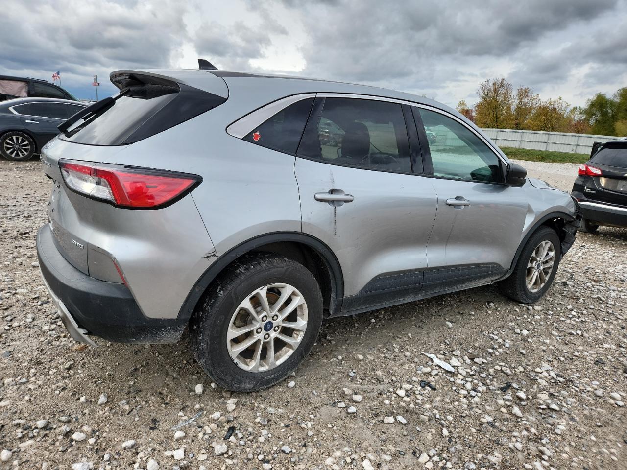 2022 Ford Escape Se - Фото 3