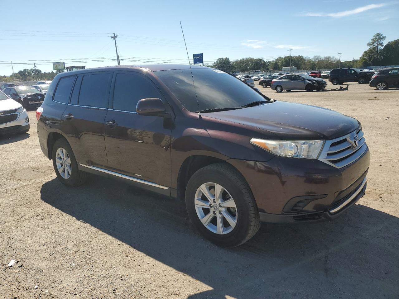 2011 Toyota Highlander Base - Фото 4