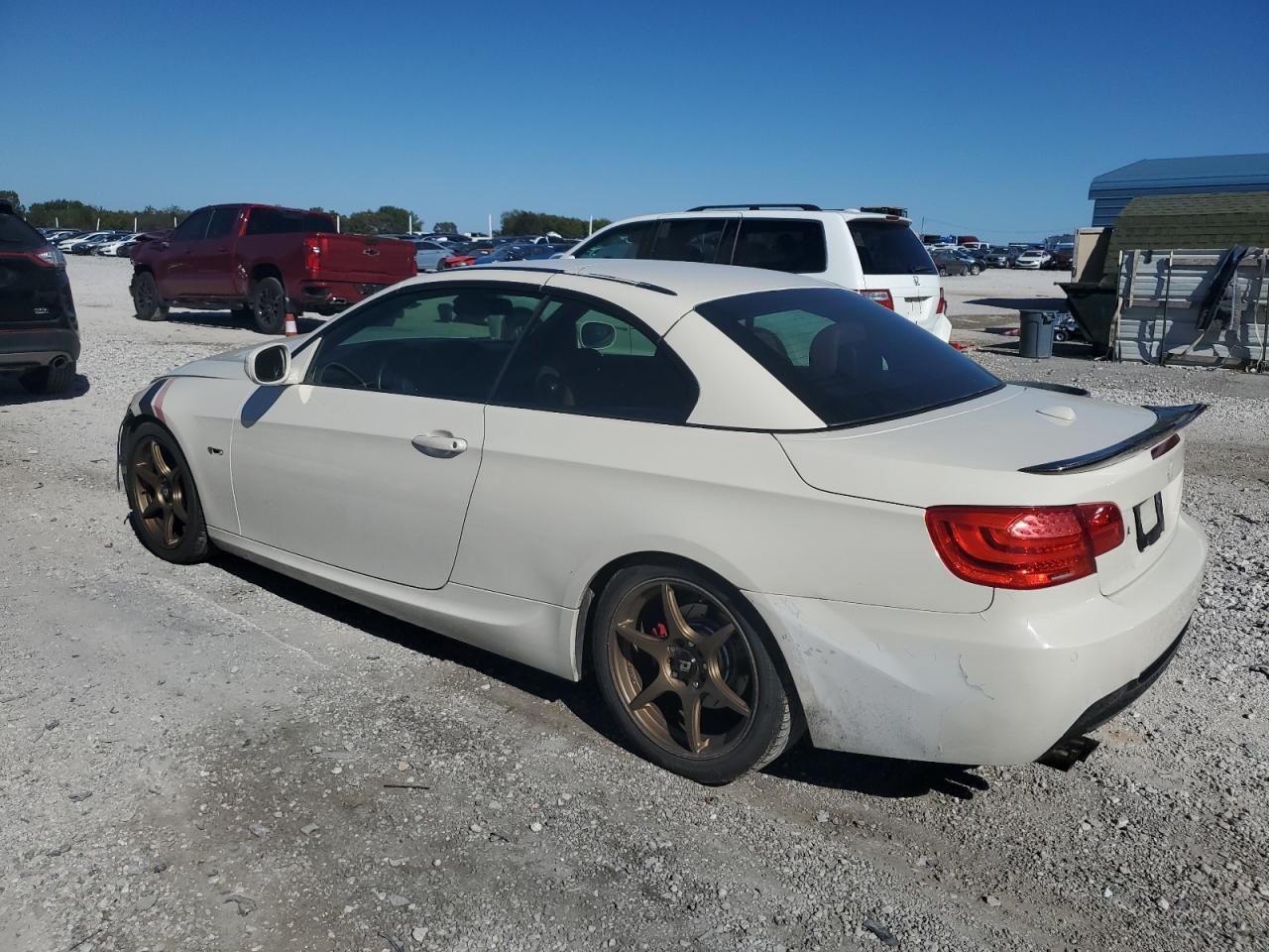 2011 BMW 328 I - Фото 2