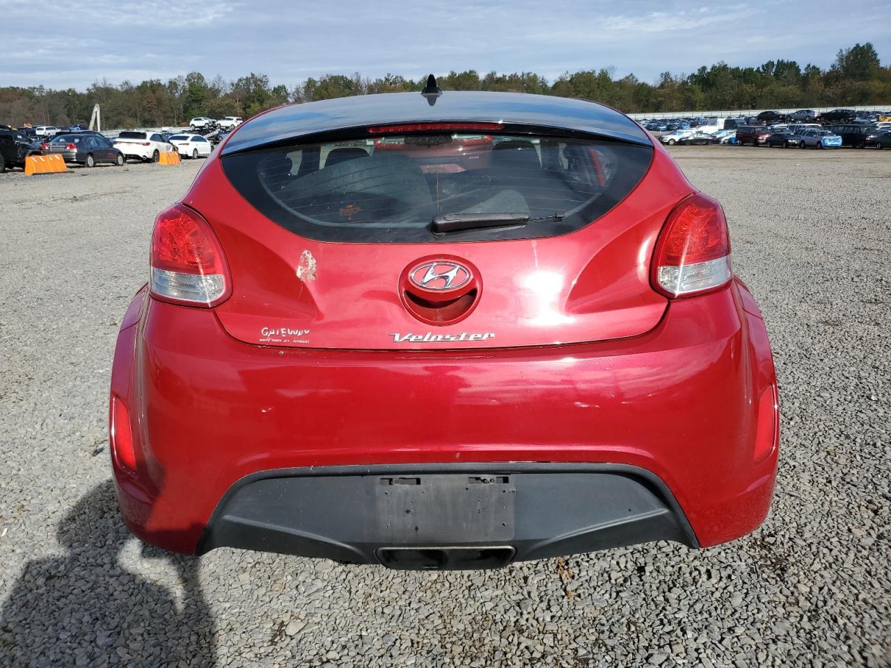 2013 Hyundai Veloster - Image 6