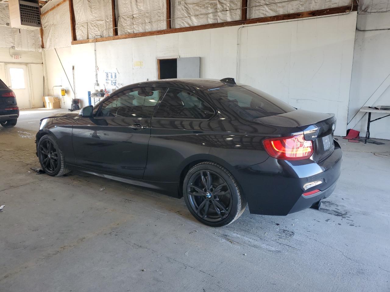 2016 BMW M235Xi - Фото 2