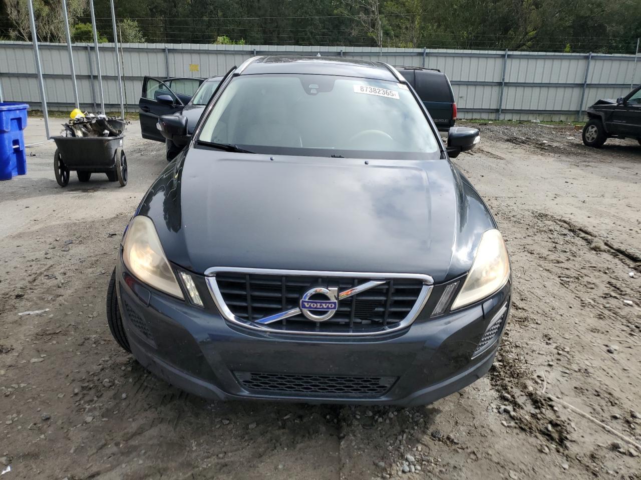 2013 Volvo Xc60 3.2 - Image 5