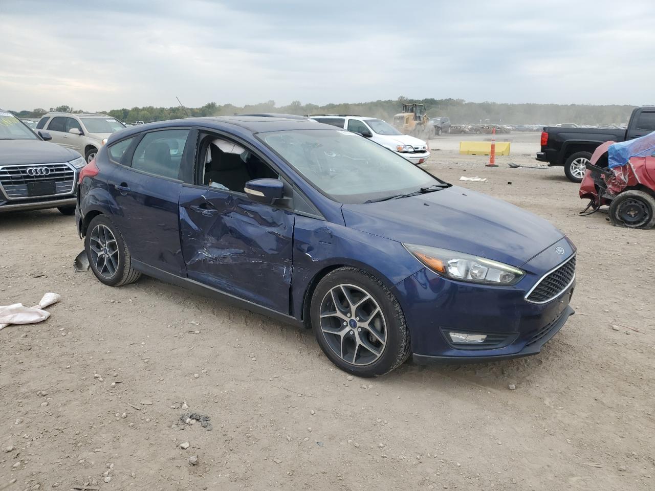 2017 Ford Focus Sel - Фото 4