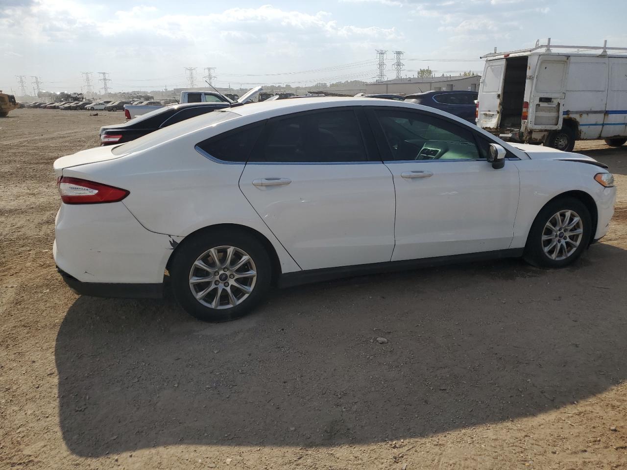 2016 Ford Fusion S - Image 3