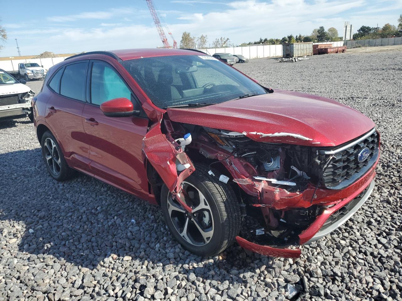 2025 Ford Escape St Line Elite - Image 4