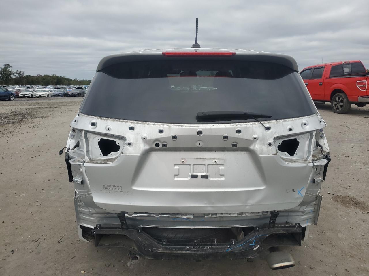 2019 Kia Sorento L - Image 6