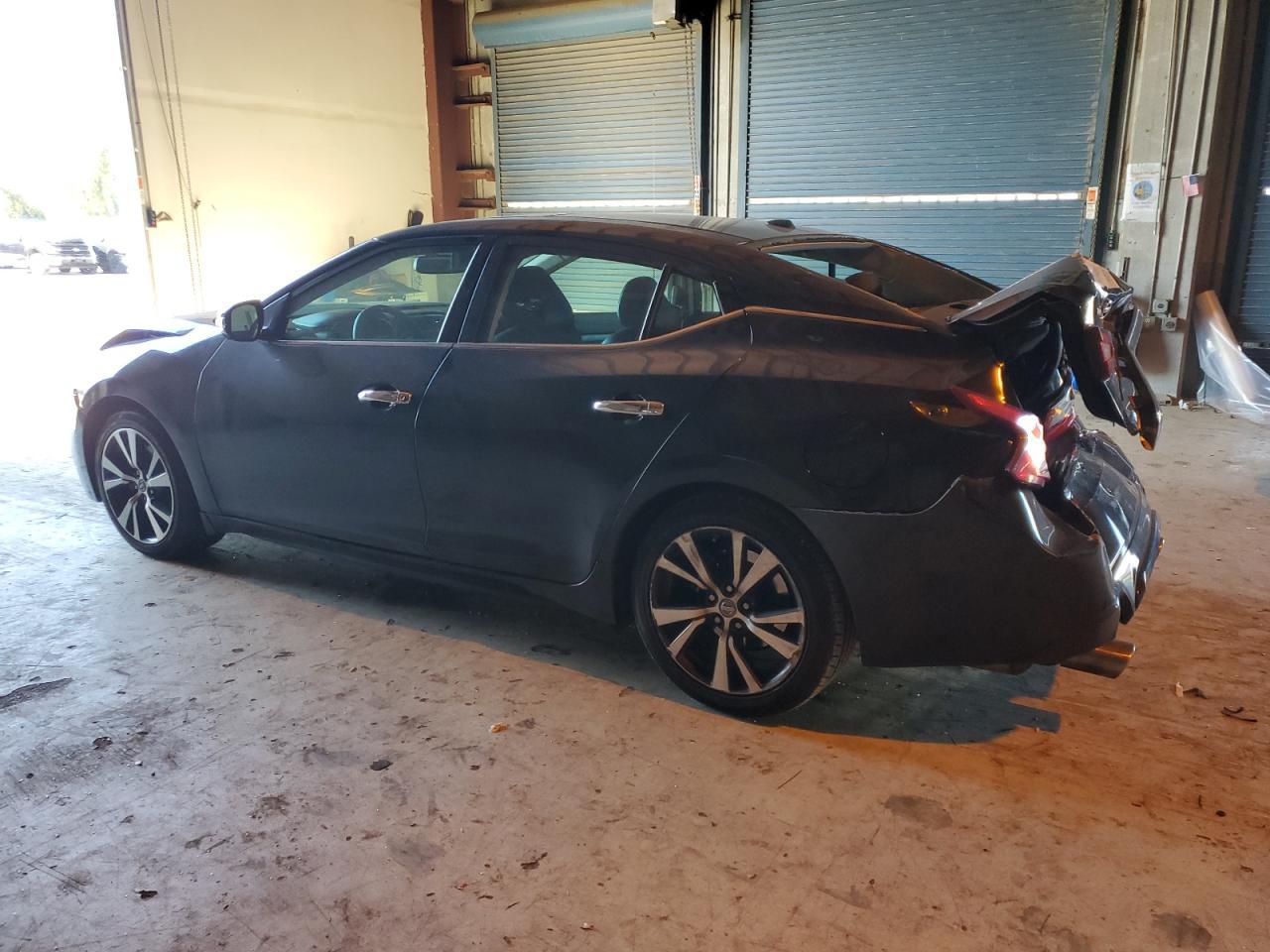 2017 Nissan Maxima 3.5S - Фото 2