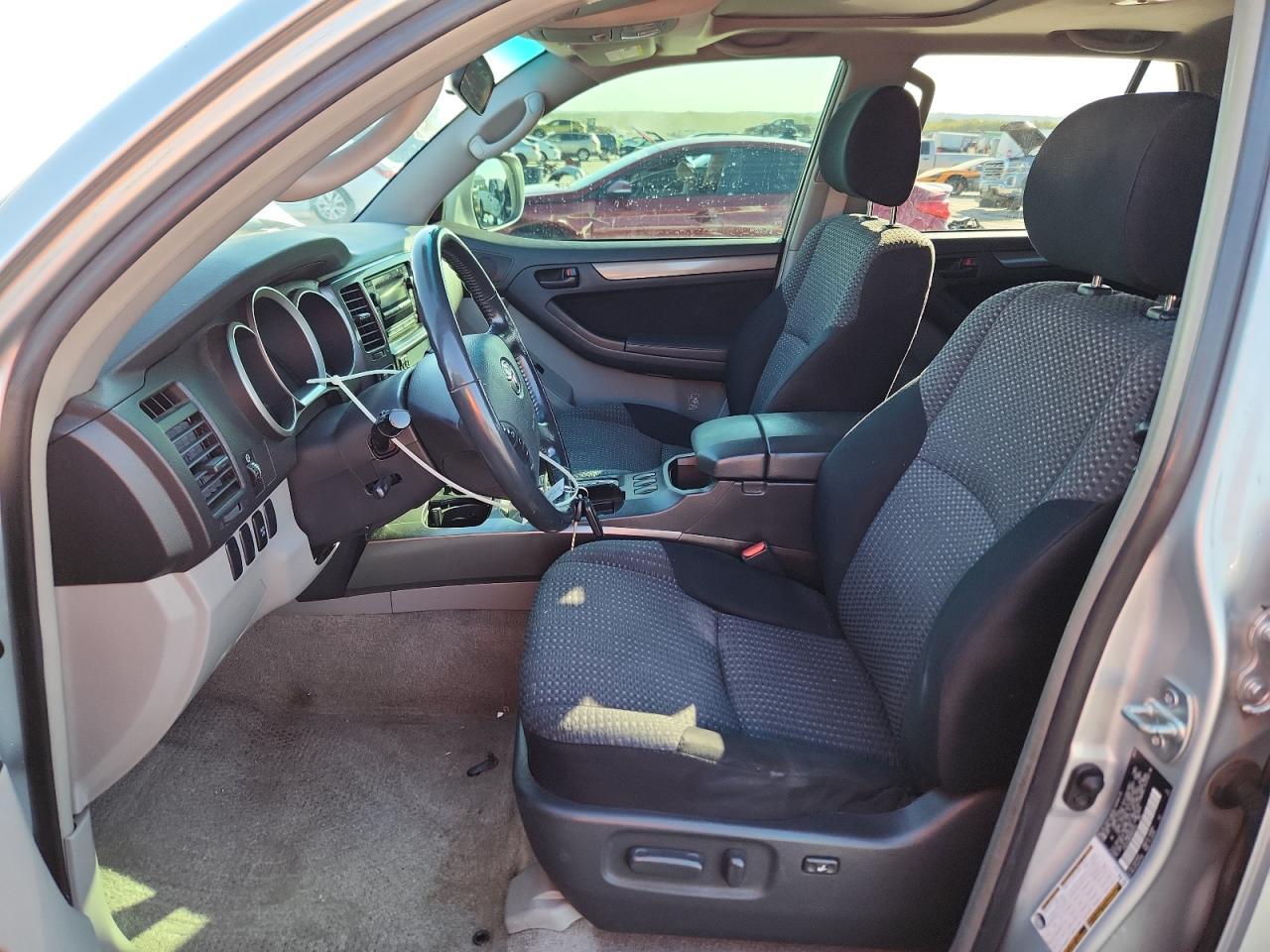 2007 Toyota 4Runner Sr5 - Image 7