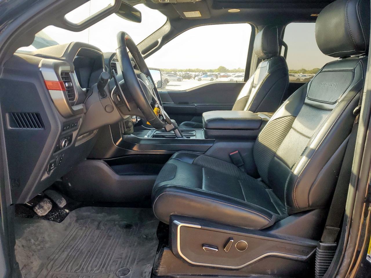 2022 Ford F150 Raptor - Фото 7