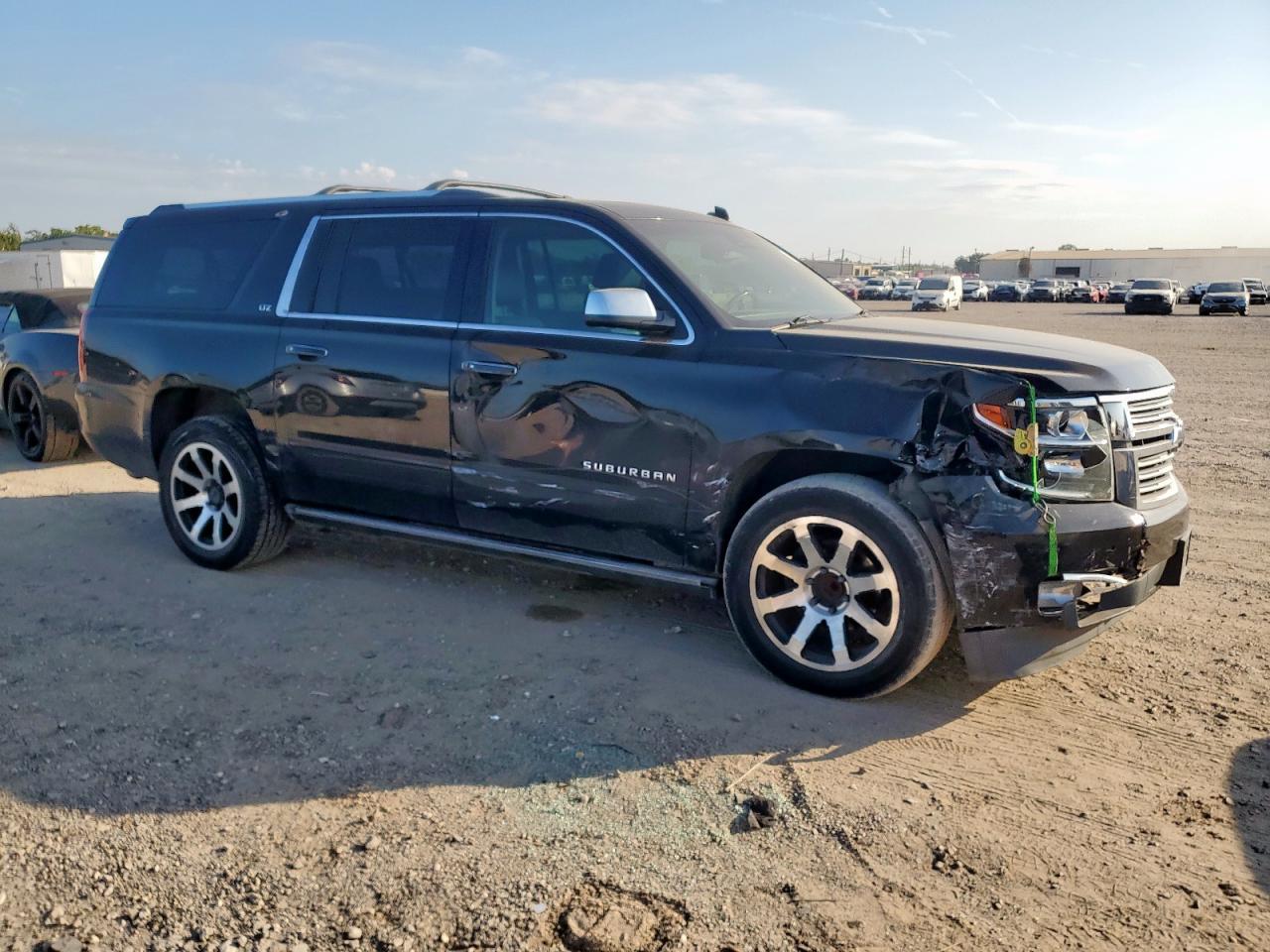 2015 Chevrolet Suburban C1500 Ltz - Фото 4