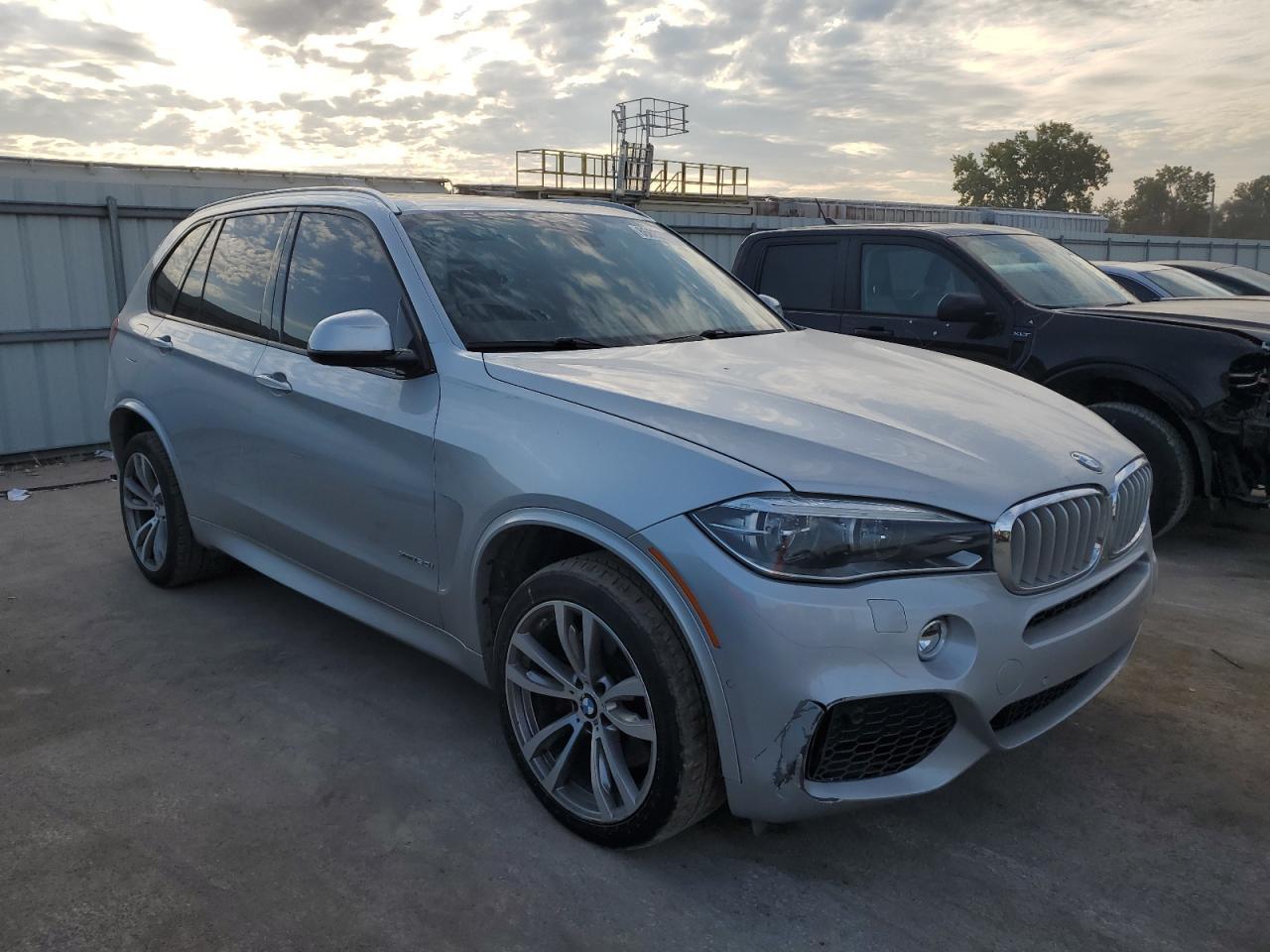 2015 BMW X5 xDrive50I - Image 4