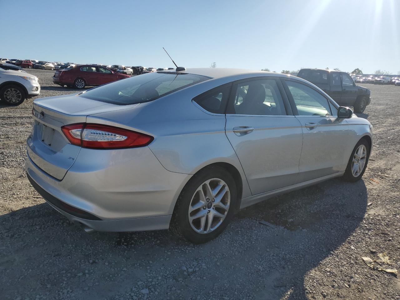 2016 Ford Fusion Se - Фото 3