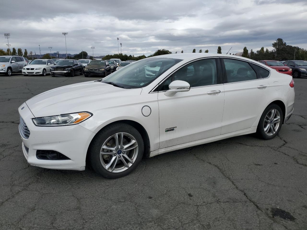 2015 Ford Fusion Titanium Phev