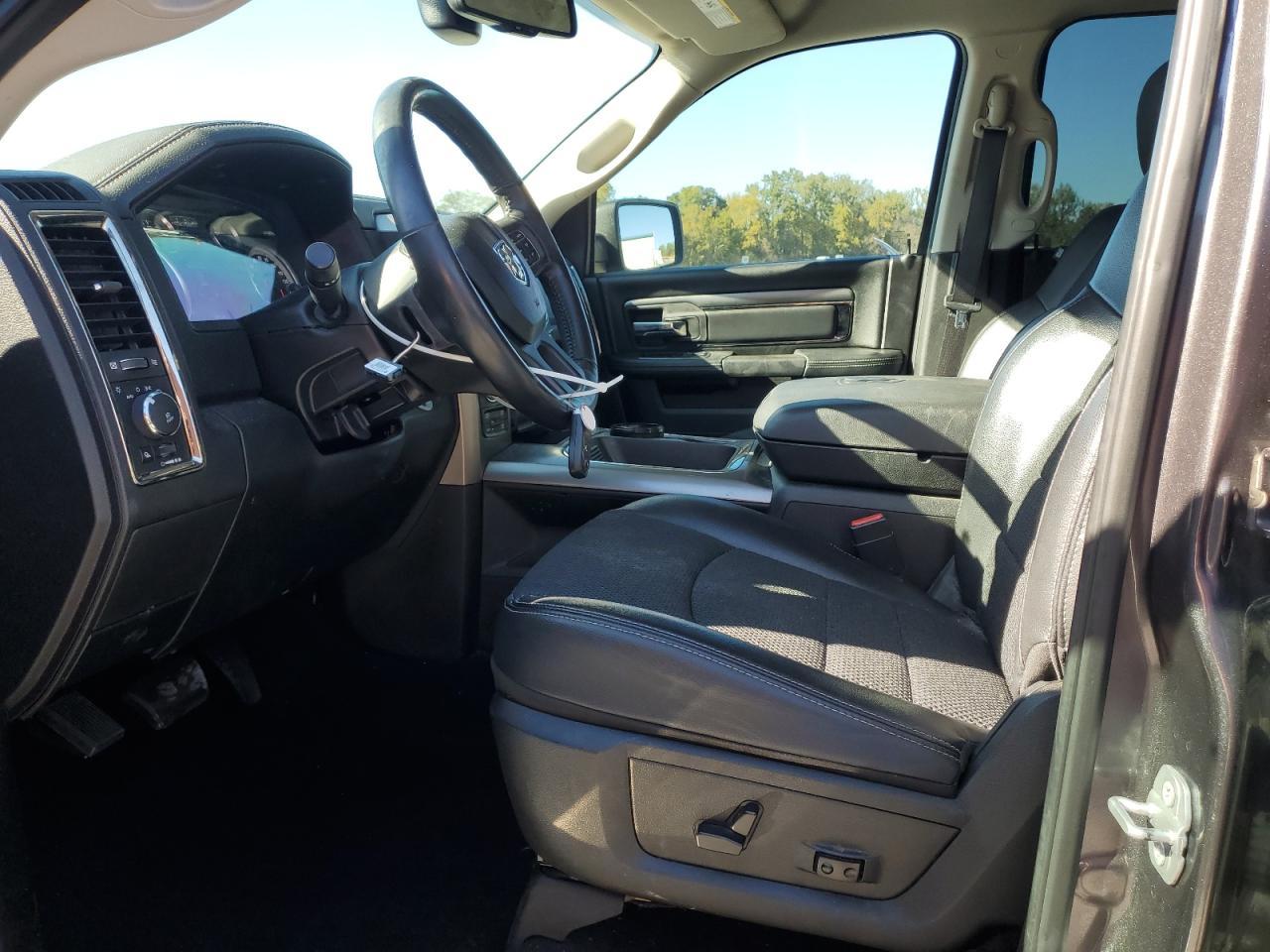 2018 Ram 1500 Sport - Фото 7