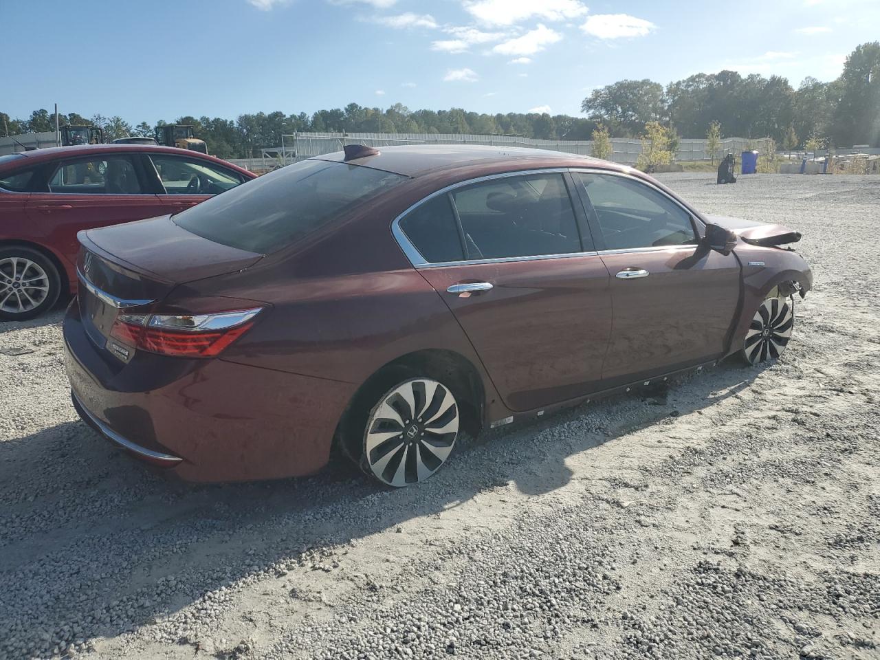 2017 Honda Accord Touring Hybrid - Фото 3