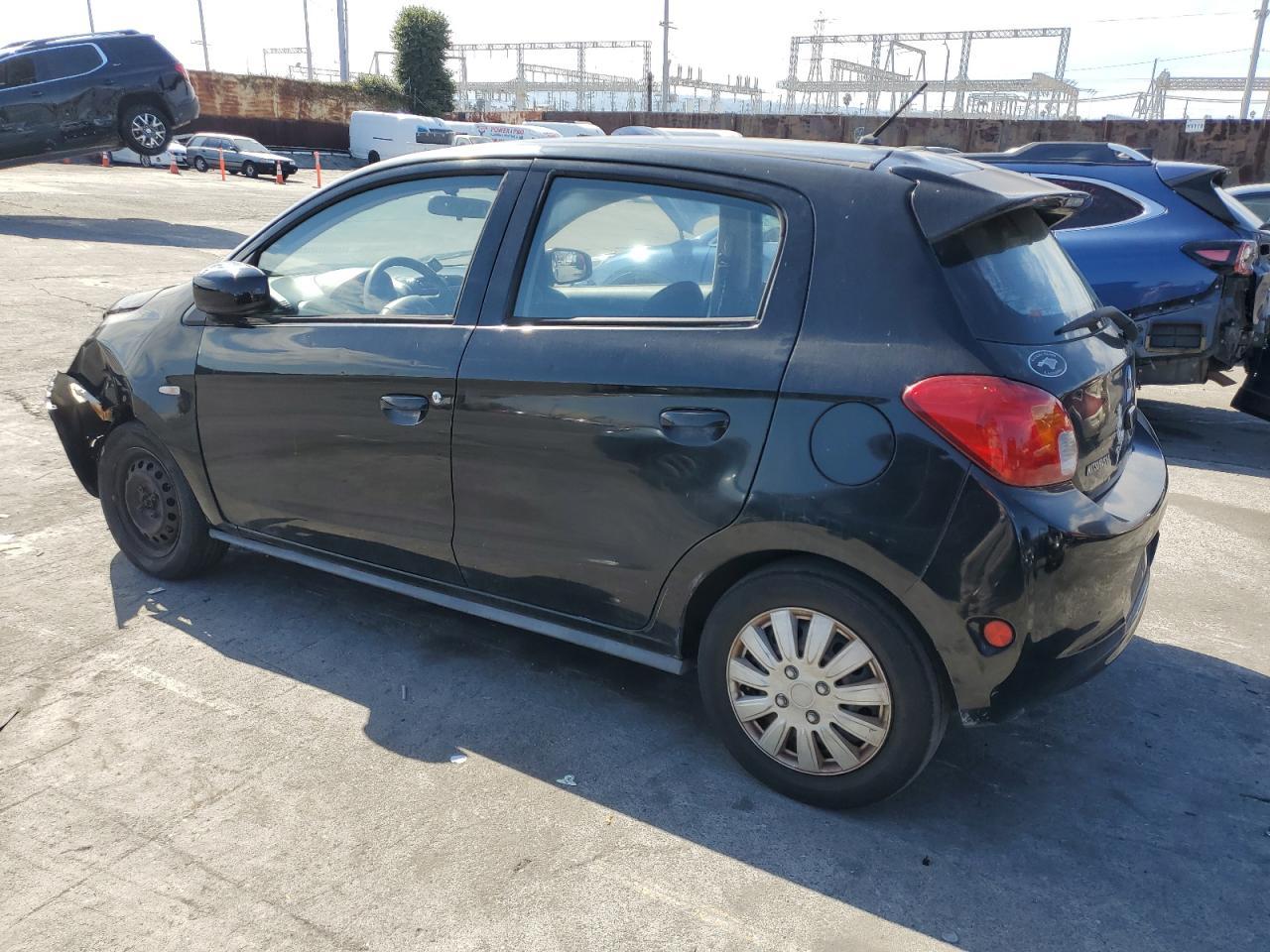 2015 Mitsubishi Mirage De - Image 2