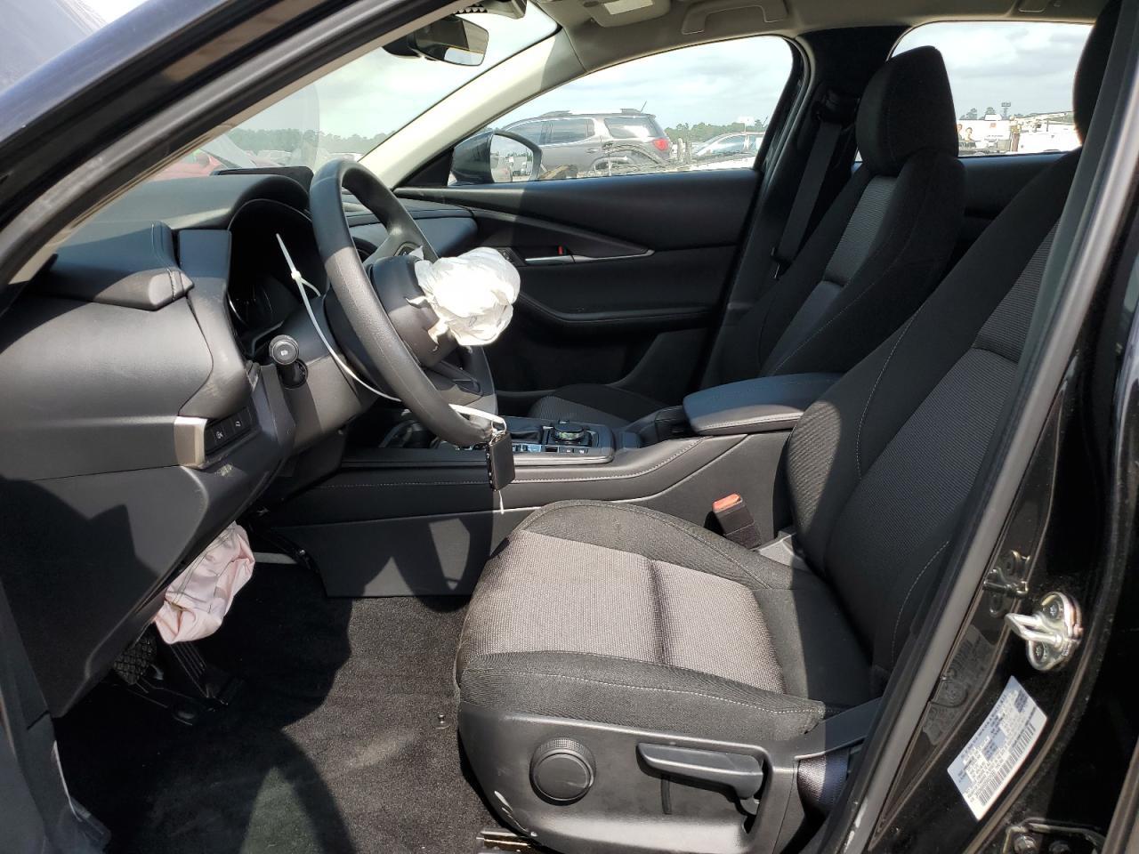 2025 Mazda Cx-30 - Image 7