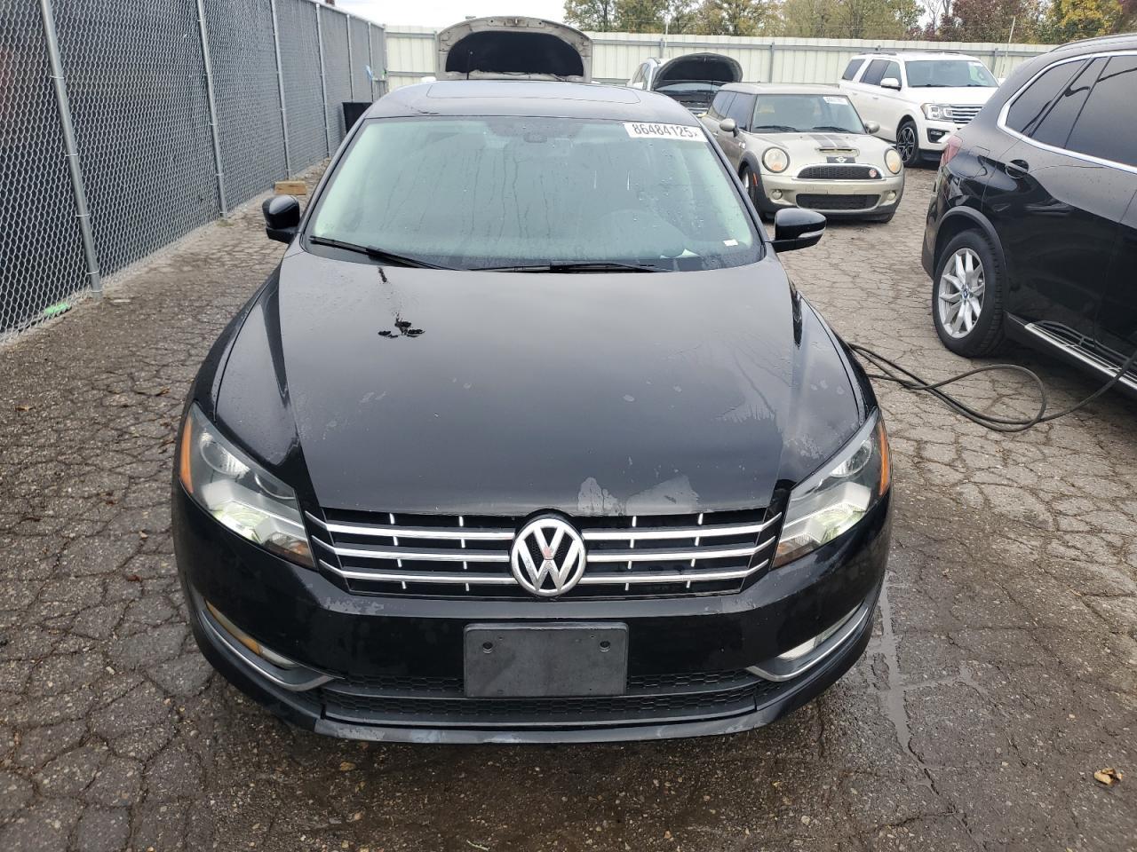 2013 Volkswagen Passat Sel - Фото 5