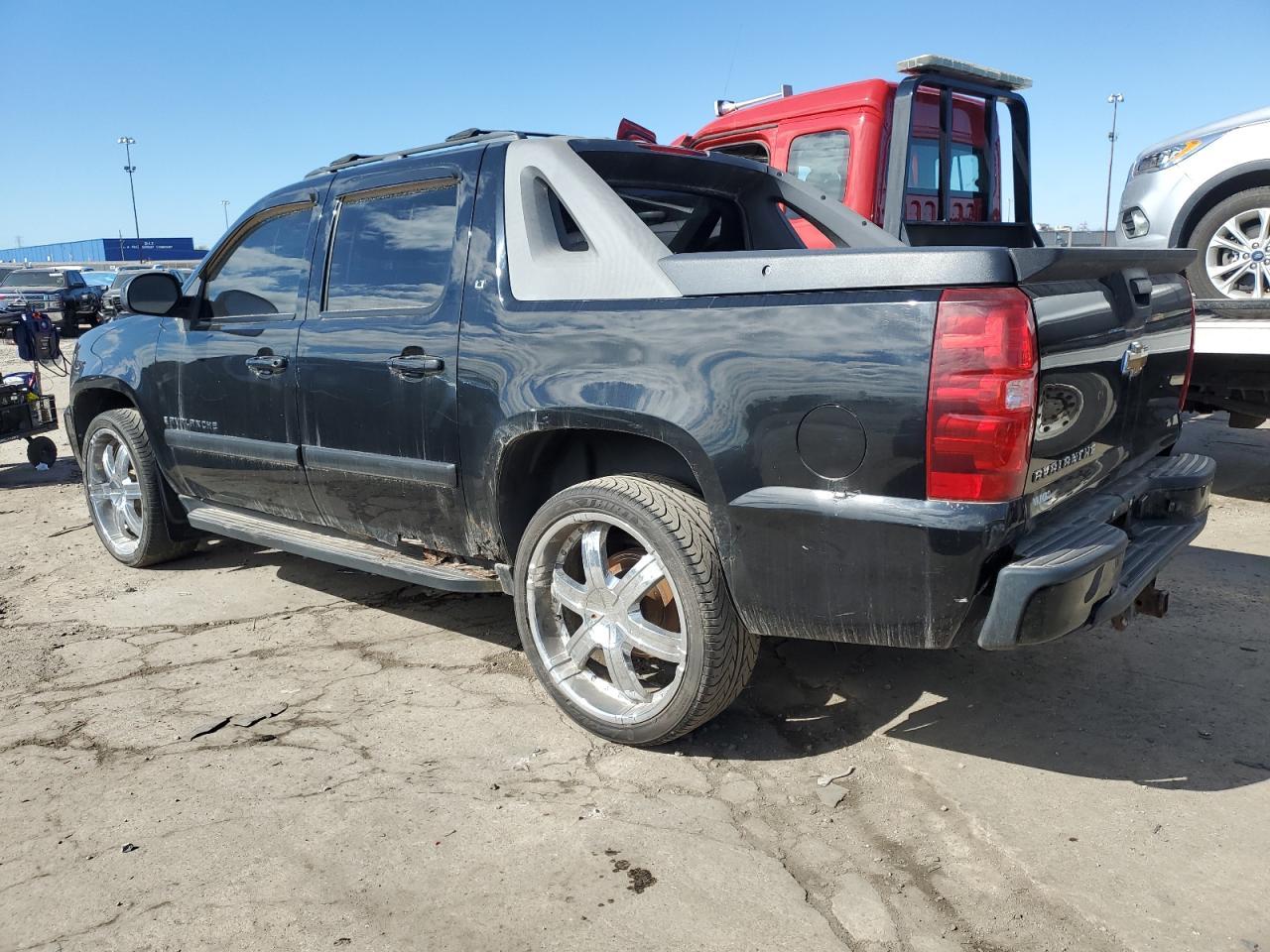 2007 Chevrolet Avalanche C1500 - Фото 2