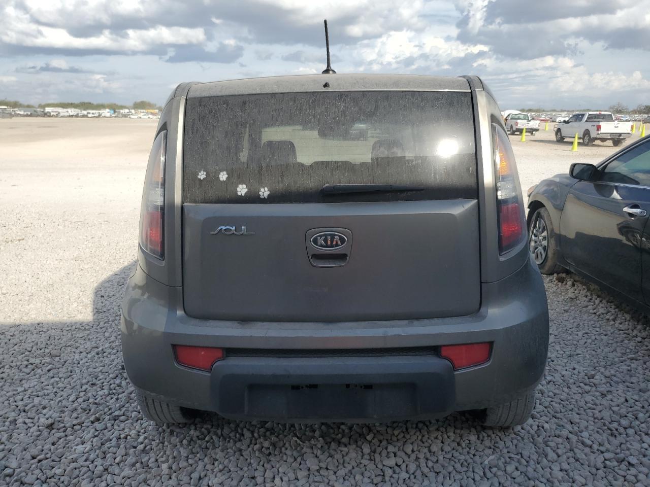 2010 Kia Soul + - Фото 6