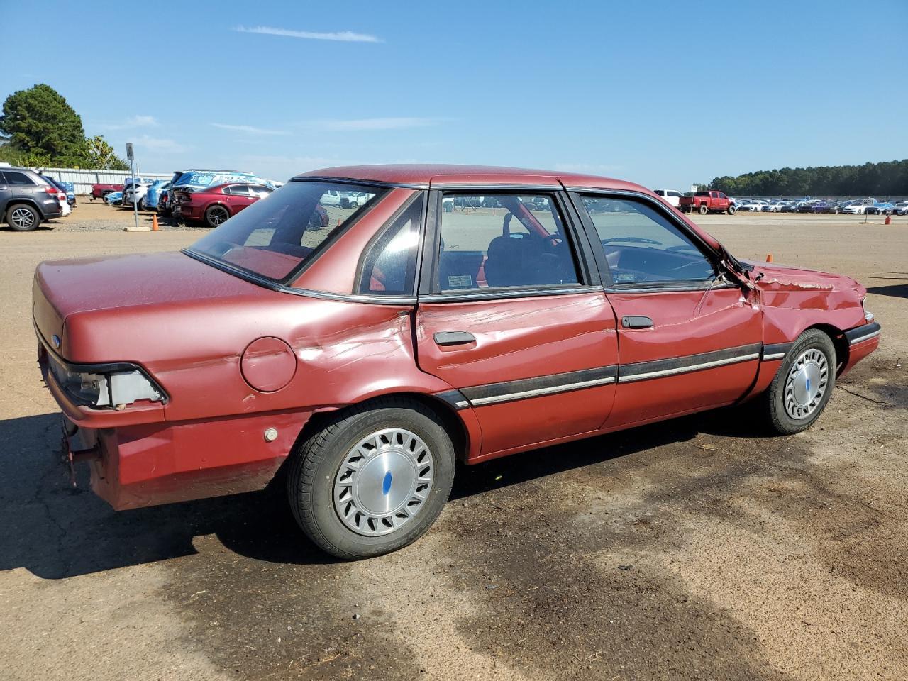 1989 Ford Tempo Gl - Image 3