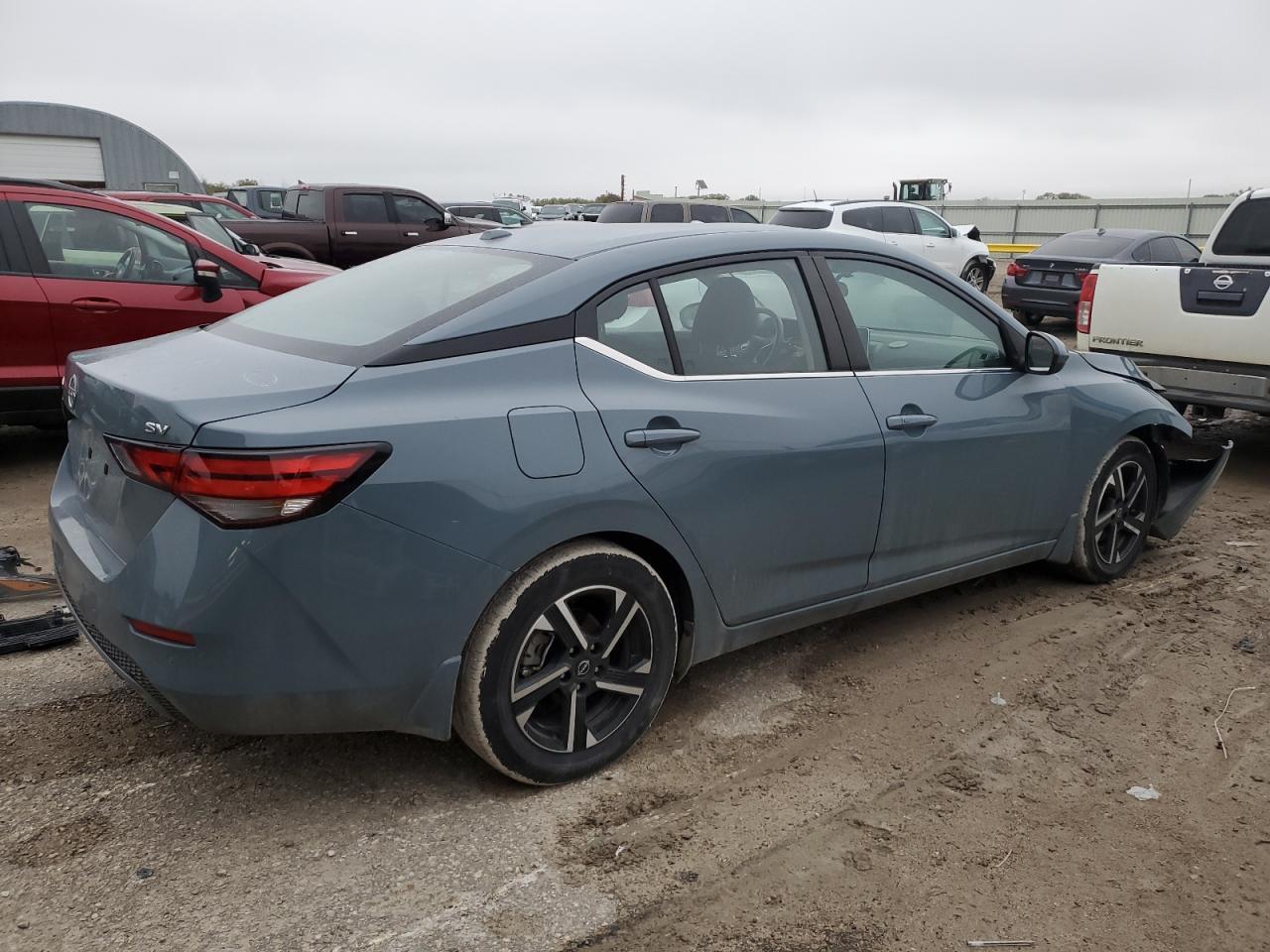 2024 Nissan Sentra Sv - Image 3
