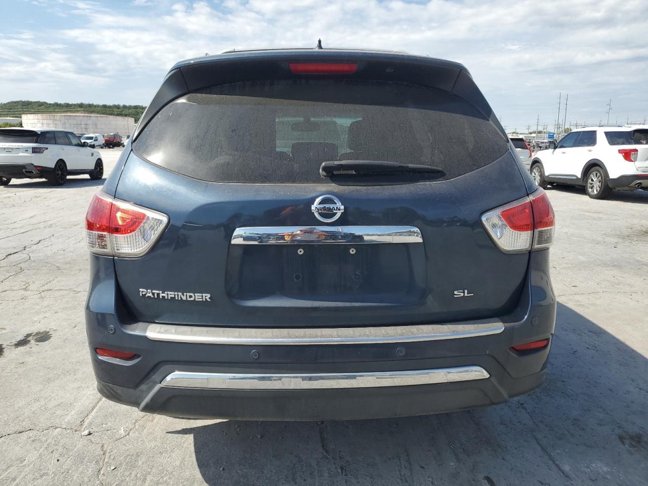 2014 Nissan Pathfinder S - Фото 6