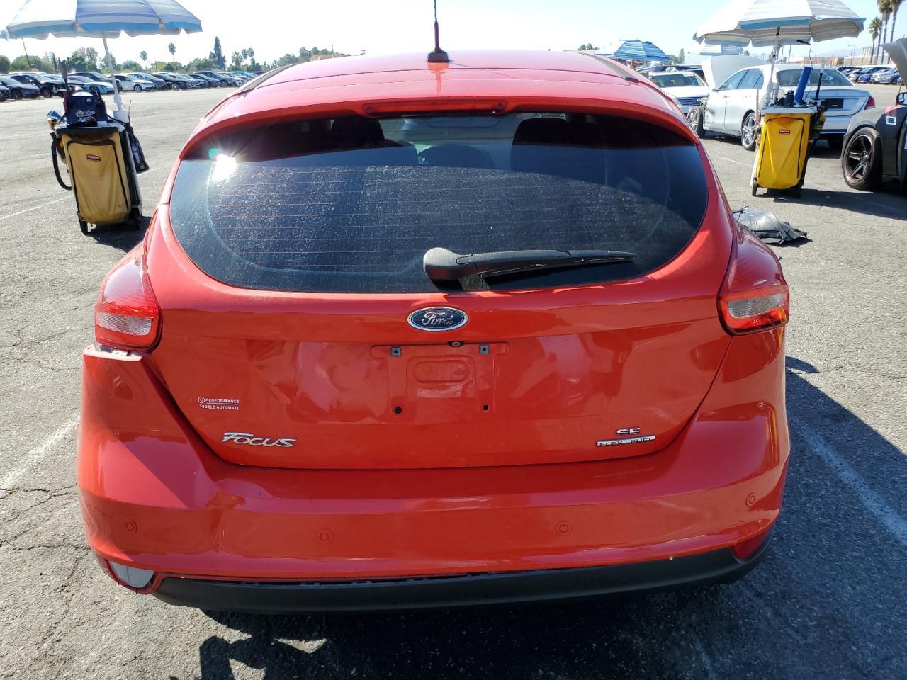 2015 Ford Focus Se - Фото 6