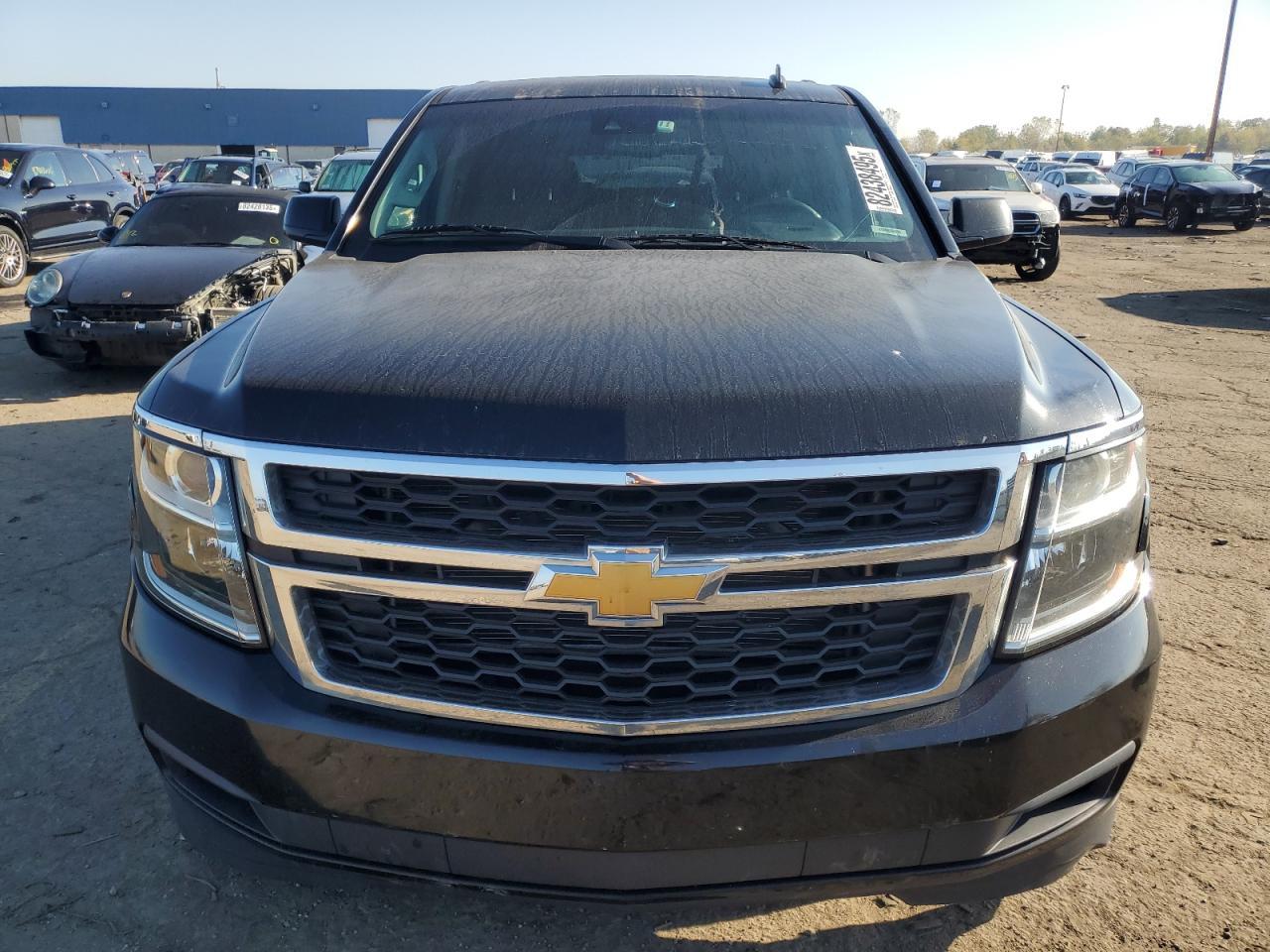 2015 Chevrolet Suburban K1500 Lt - Фото 5