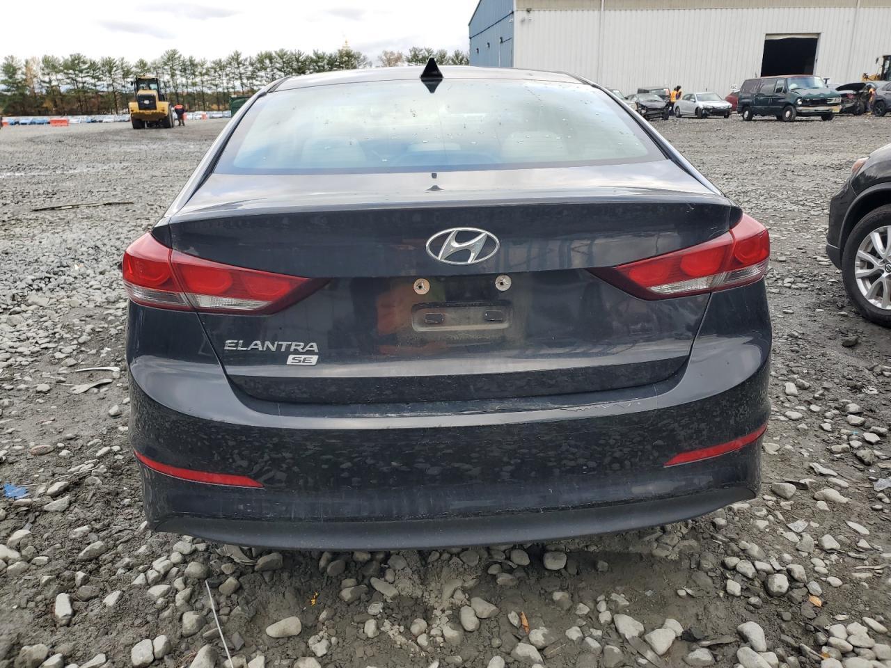 2018 Hyundai Elantra Se - Фото 6