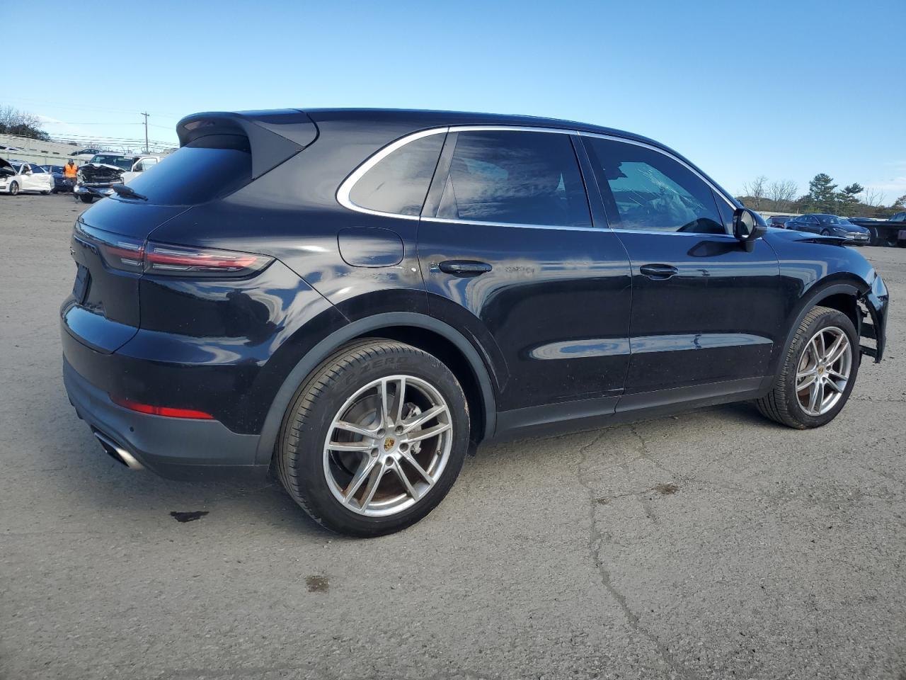 2019 Porsche Cayenne - Фото 3