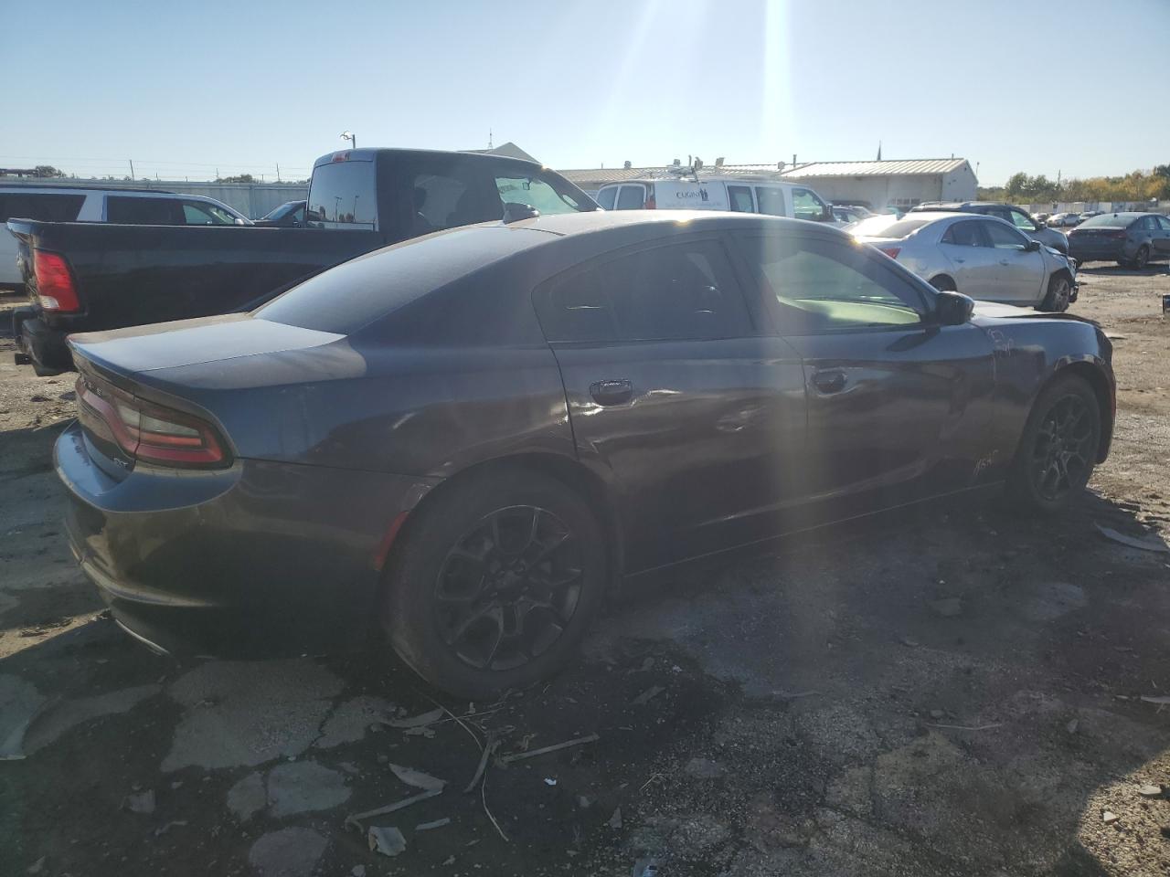 2016 Dodge Charger Sxt - Фото 3