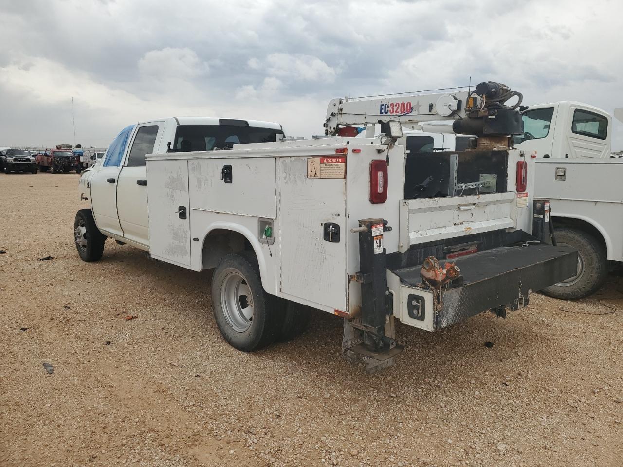 2024 Ram 3500 - Фото 2