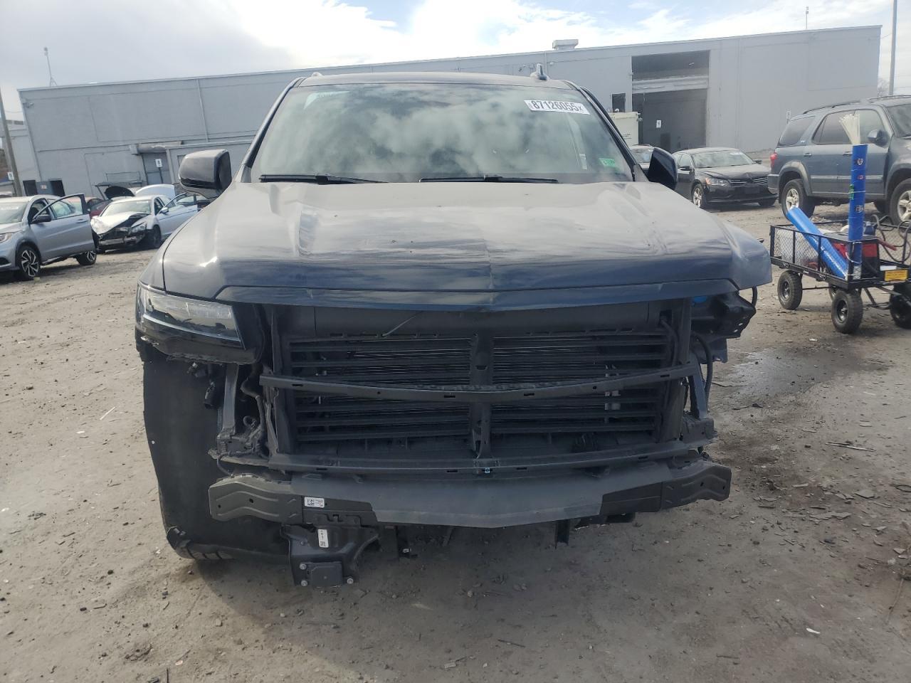 2022 Cadillac Escalade Sport - Image 5