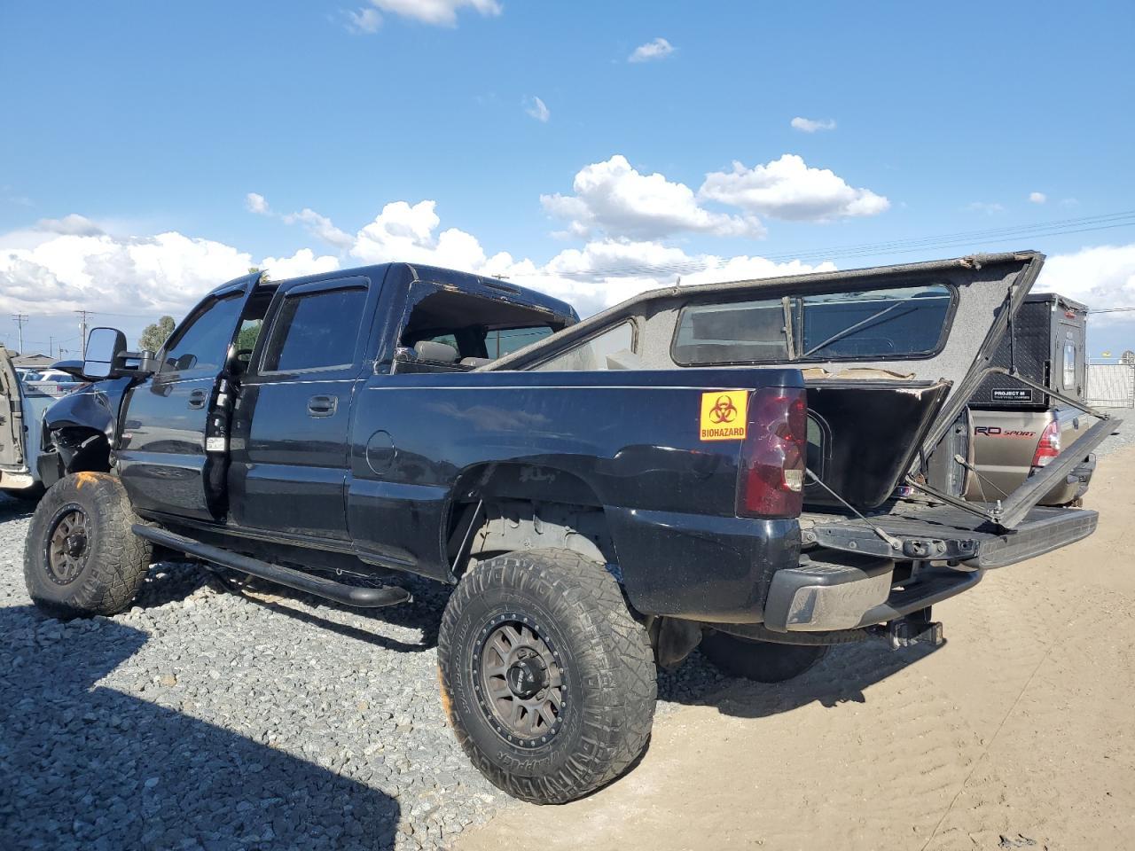 2005 Chevrolet Silverado K2500 Heavy Duty - Фото 2